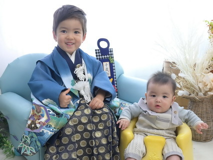 3才男の子の和装兄弟写真