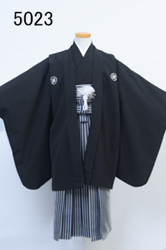 黒の5歳男児着物